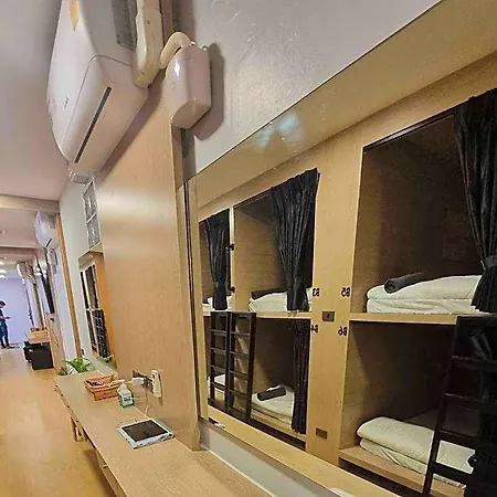 Ratchadadome Hostel Bangkok